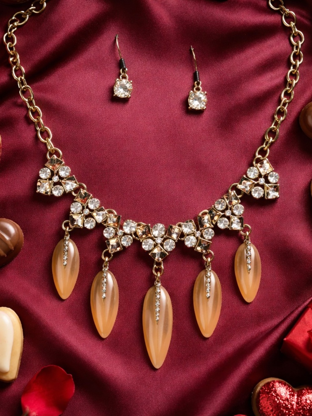 Elongated Teardrop Stone Bib Necklace and Earring #1039